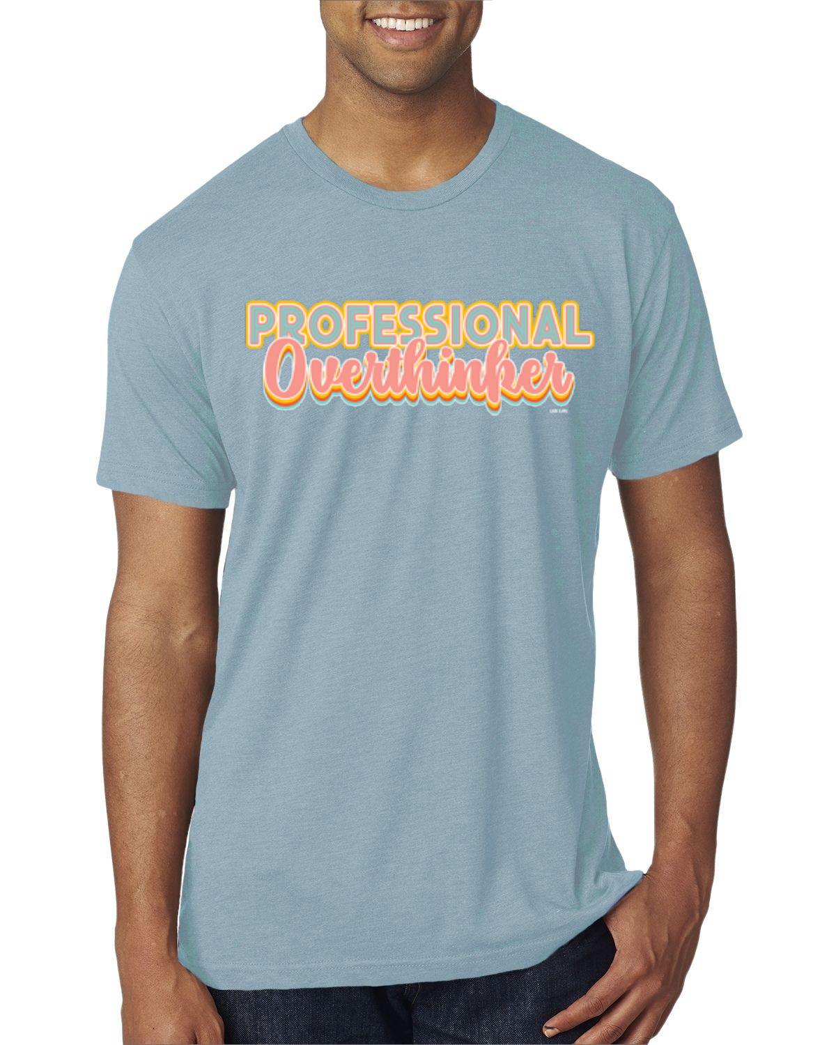 Camiseta profesional Over Thinker azul rosa amarillo letras geniales para hombre premium - Imagen 15 de 16