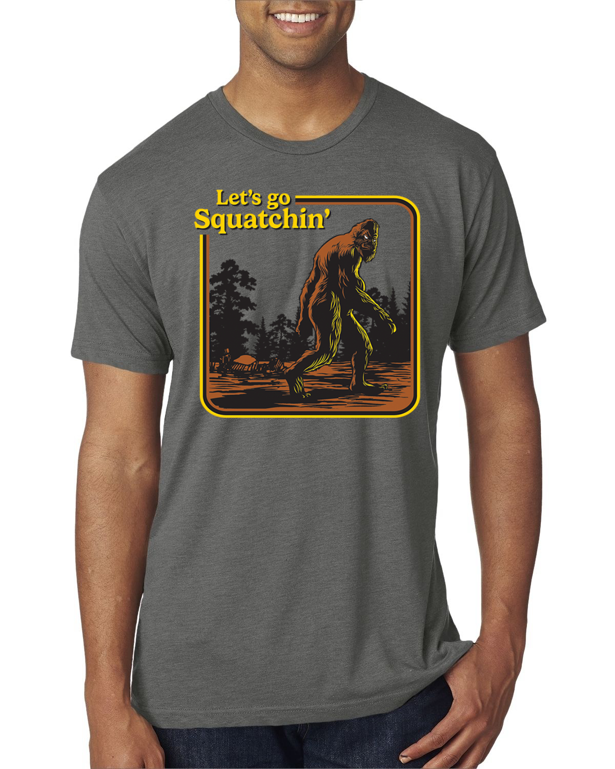 Camiseta Let's Go Squatchin Bigfoot Hombre Premium Tri Blend - Imagen 15 de 17