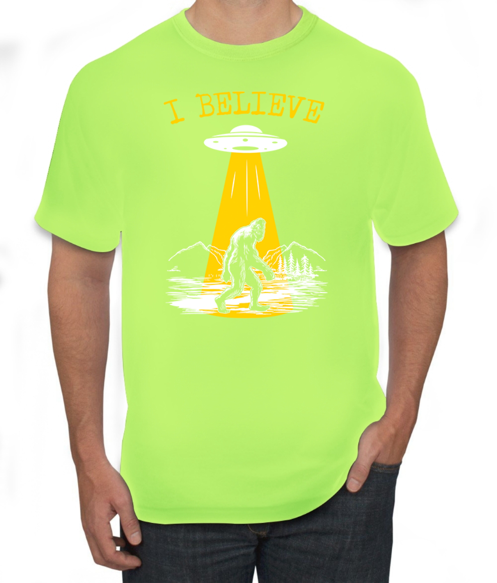 I Believe UFO Sasquatch Men T-Shirt - Picture 22 of 28