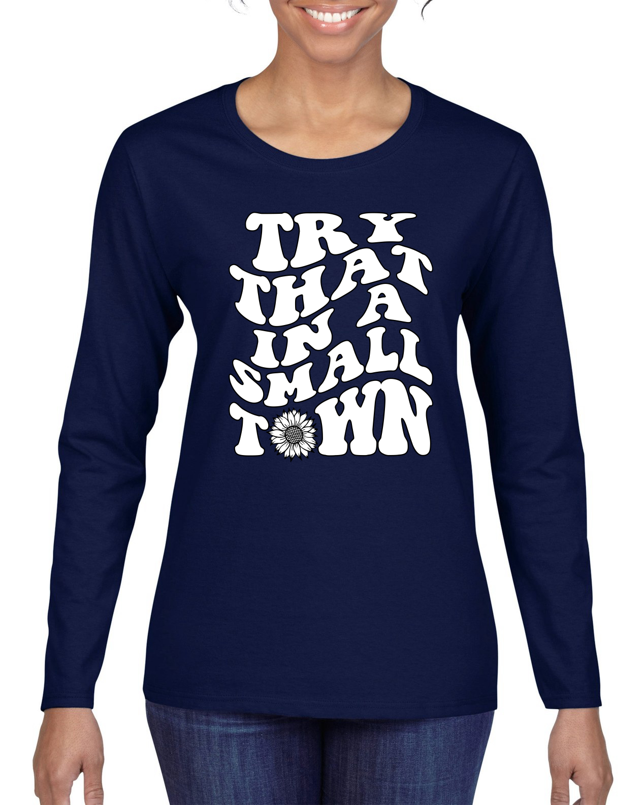 Camisa de manga larga Try That in a Small Town Groovy Letters American Pride para mujer - Imagen 5 de 7